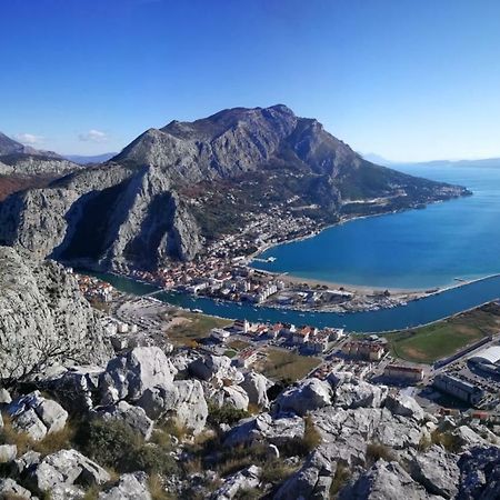 Loreanto Duće Buitenkant foto